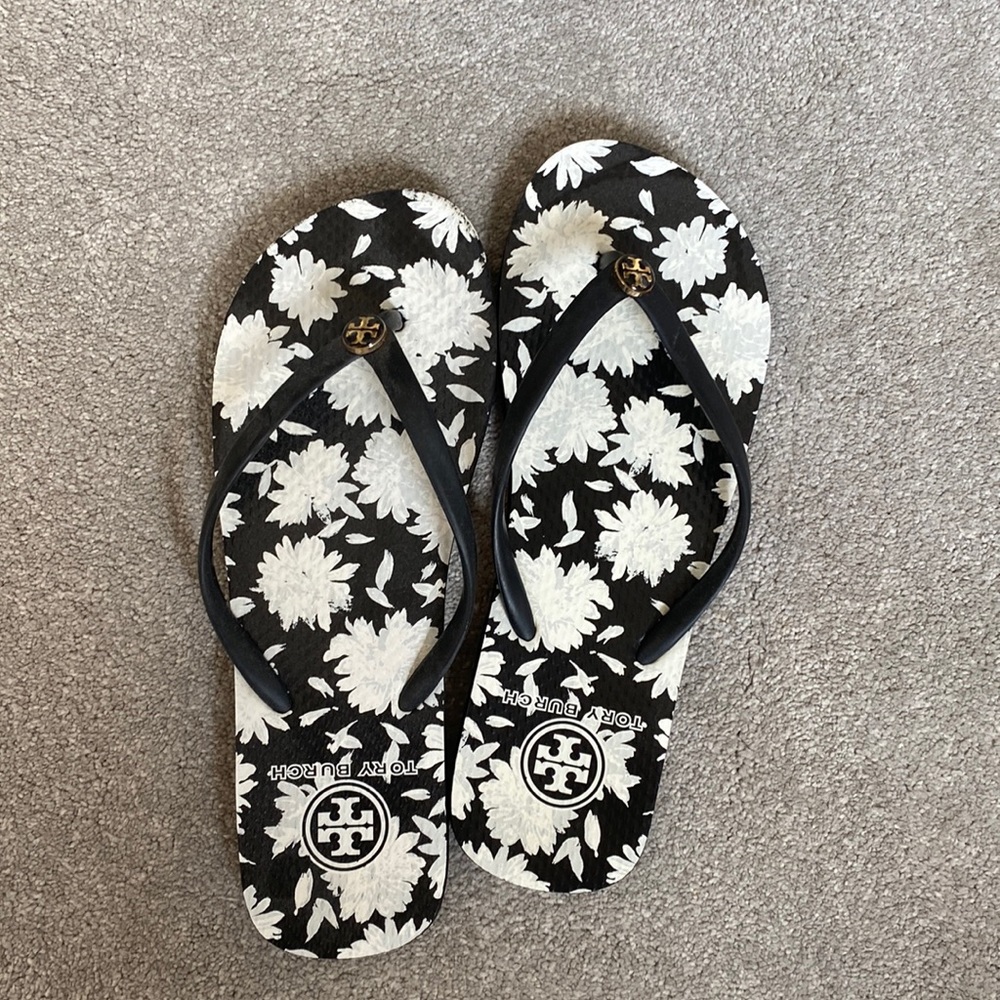 Tory Burch Flip Flops